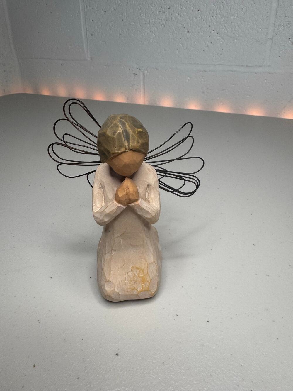 Willow Tree Angel of Prayer Figurine 4” Susan Lordi DEMDACO 1999 Praying Angel